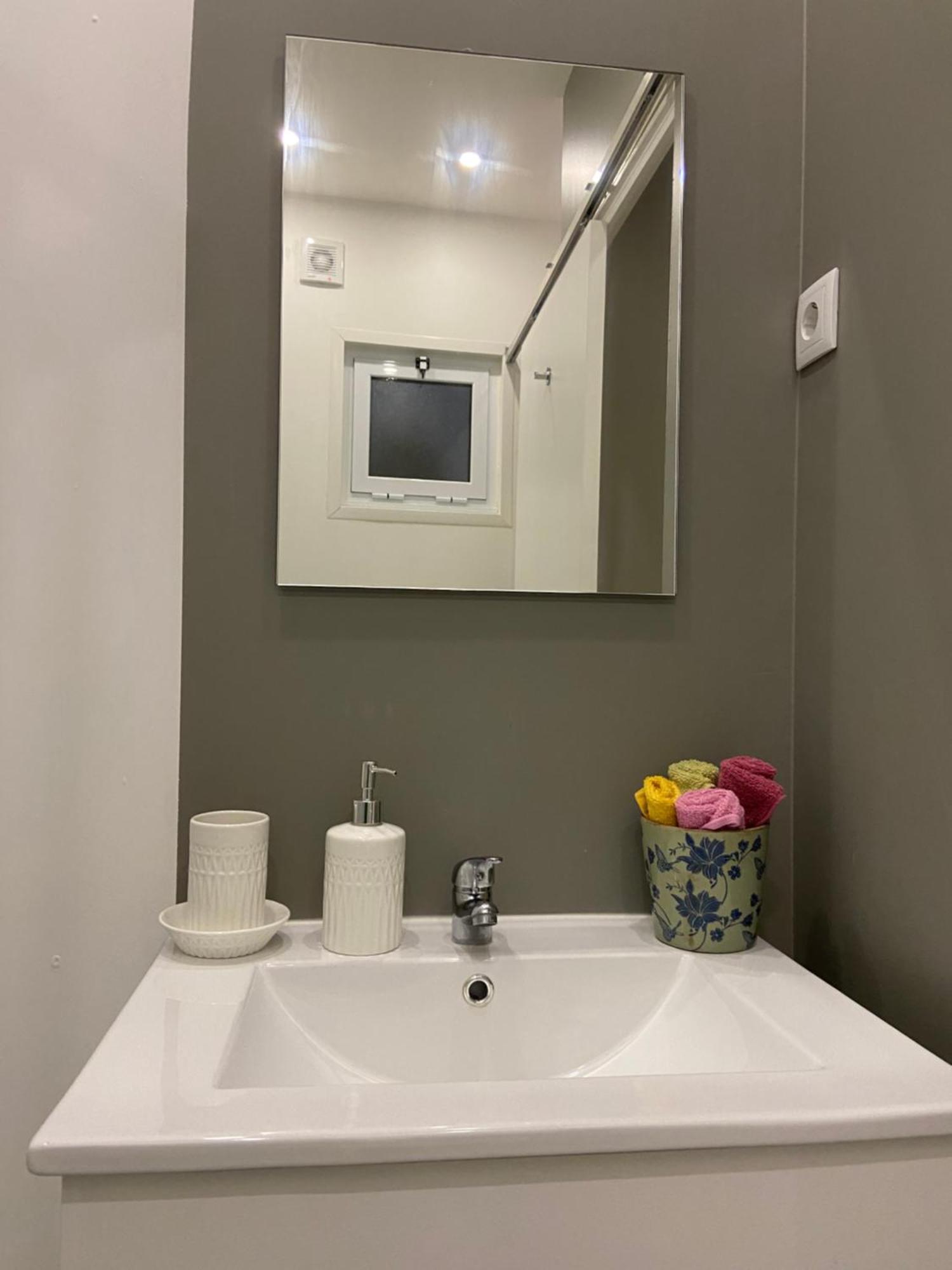 Urban 44 Guest House Ponta Delgada  Luaran gambar